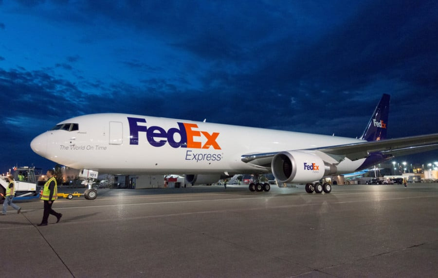 FedEx and TNT roll out Medpak VI°C globally - AIR CARGO WEEK