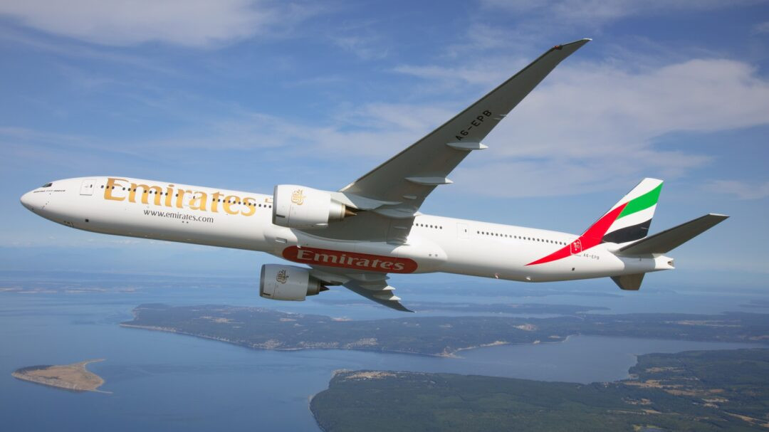 Emirates resumes double daily services from Gatwick