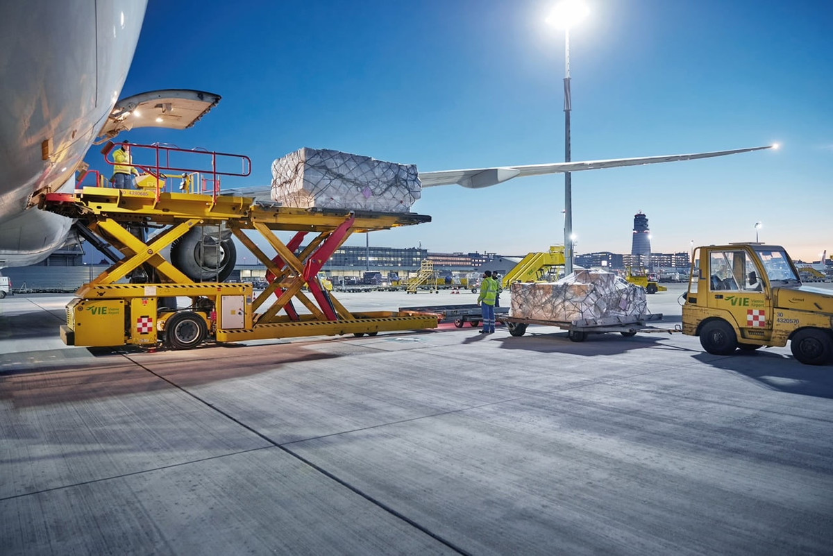 Vienna Airport Sees Significant Growth in Air Cargo Handling in 2024